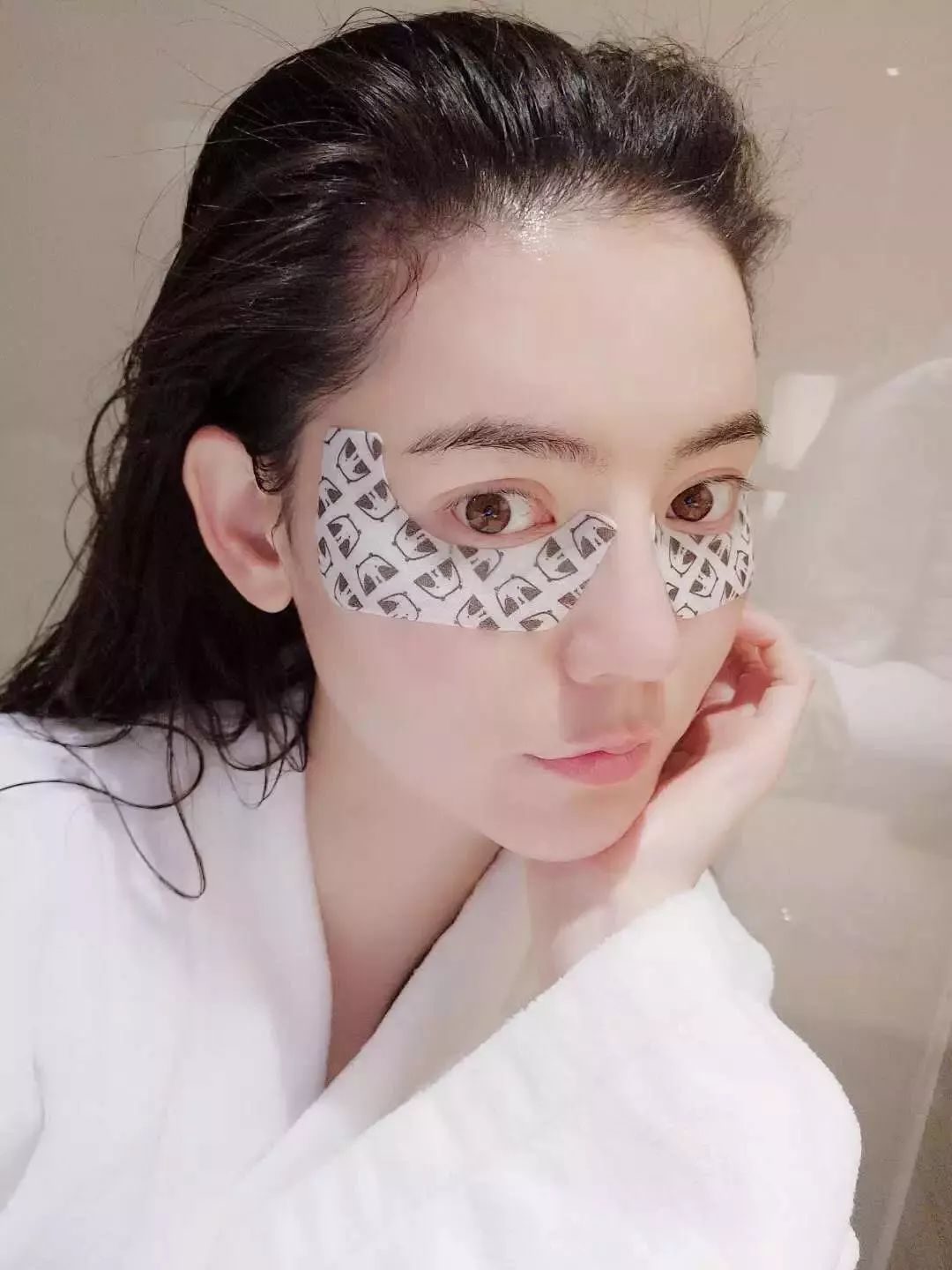 朱丹被评价,朱丹被嘲爱得卑微