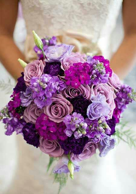 婚车手拿捧花,花艺婚车手捧花