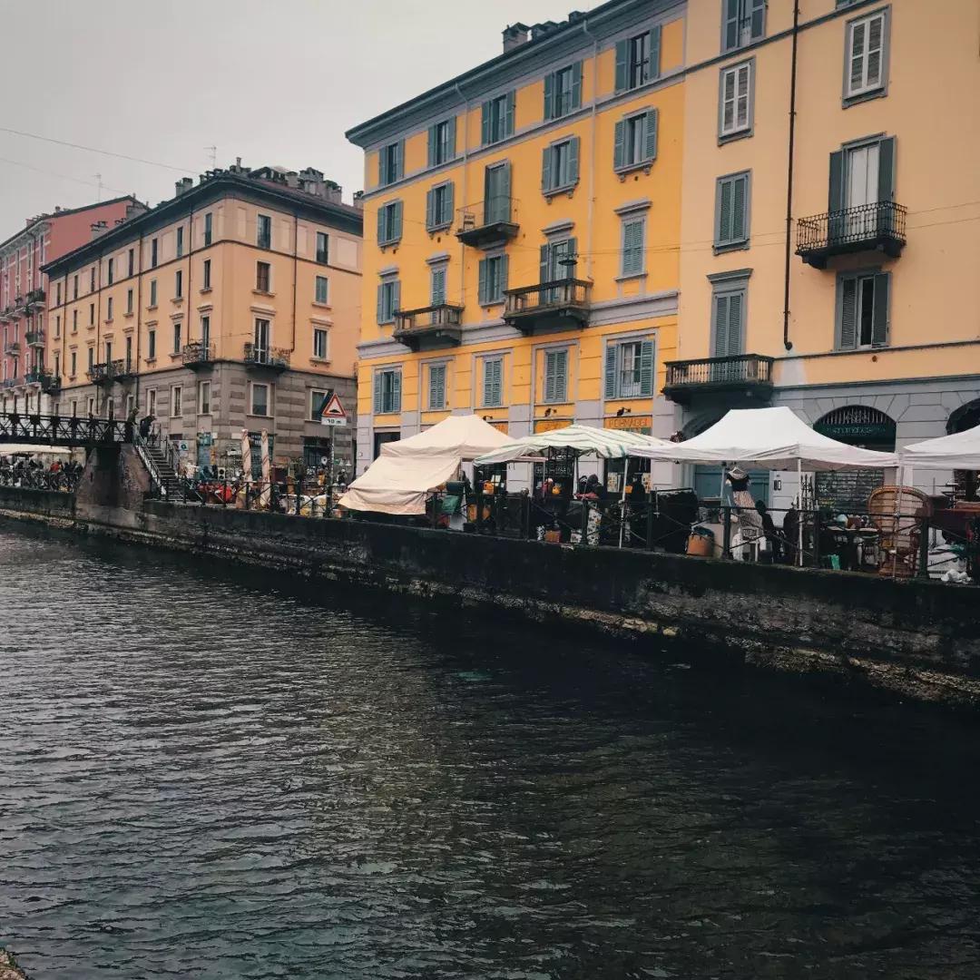 loewe包与celine包哪个更好,200元怎样能淘到好手机