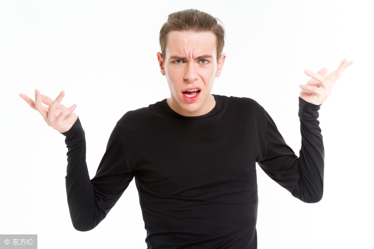 儿童挤一只眼睛嘴角抽动怎么回事,儿童抽动症挤眼睛清嗓子怎么治疗