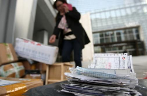 快递上的个人信息新骗局,央视揭秘虚拟快递黑链条