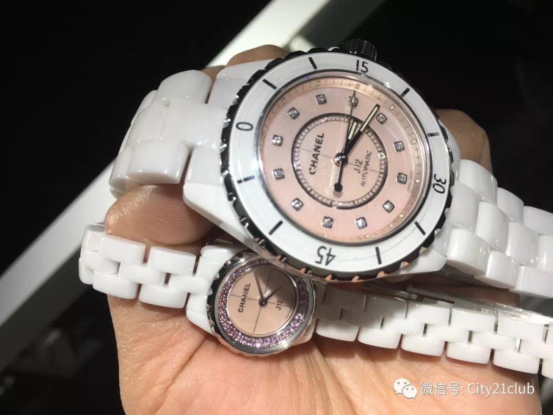 世间的所有相遇都是久别重逢粤语,世间的久别重逢都是不期而遇