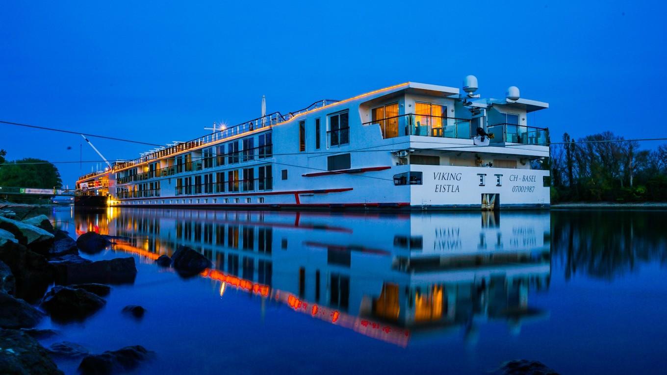 邮轮旅游攻略自由行全套,科普贴什么最好