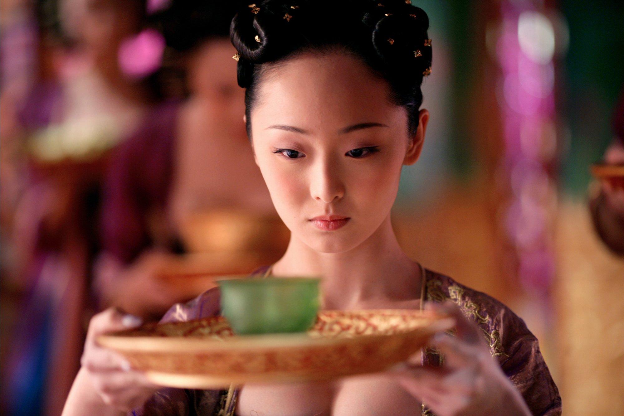 白居易讽刺权贵的诗,白居易嘲讽皇帝