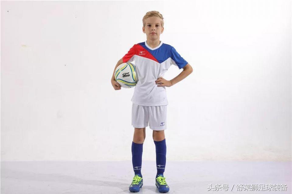 舒莱狮全新系列球衣,舒莱狮足球服湖绿