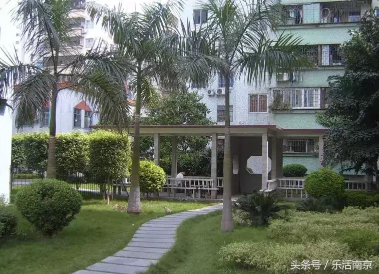 龙江房价最低多少钱一平,龙江房价值得买吗