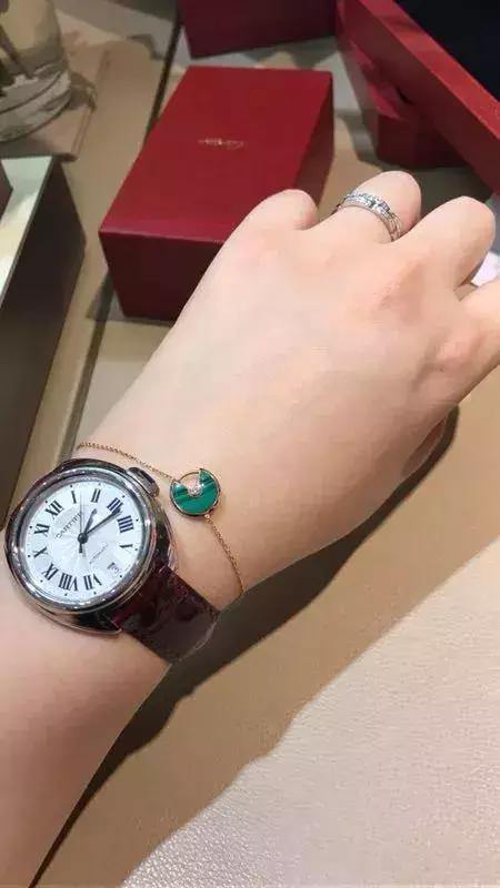 戴表和不戴表的对比照,男生戴表和不戴表有什么区别