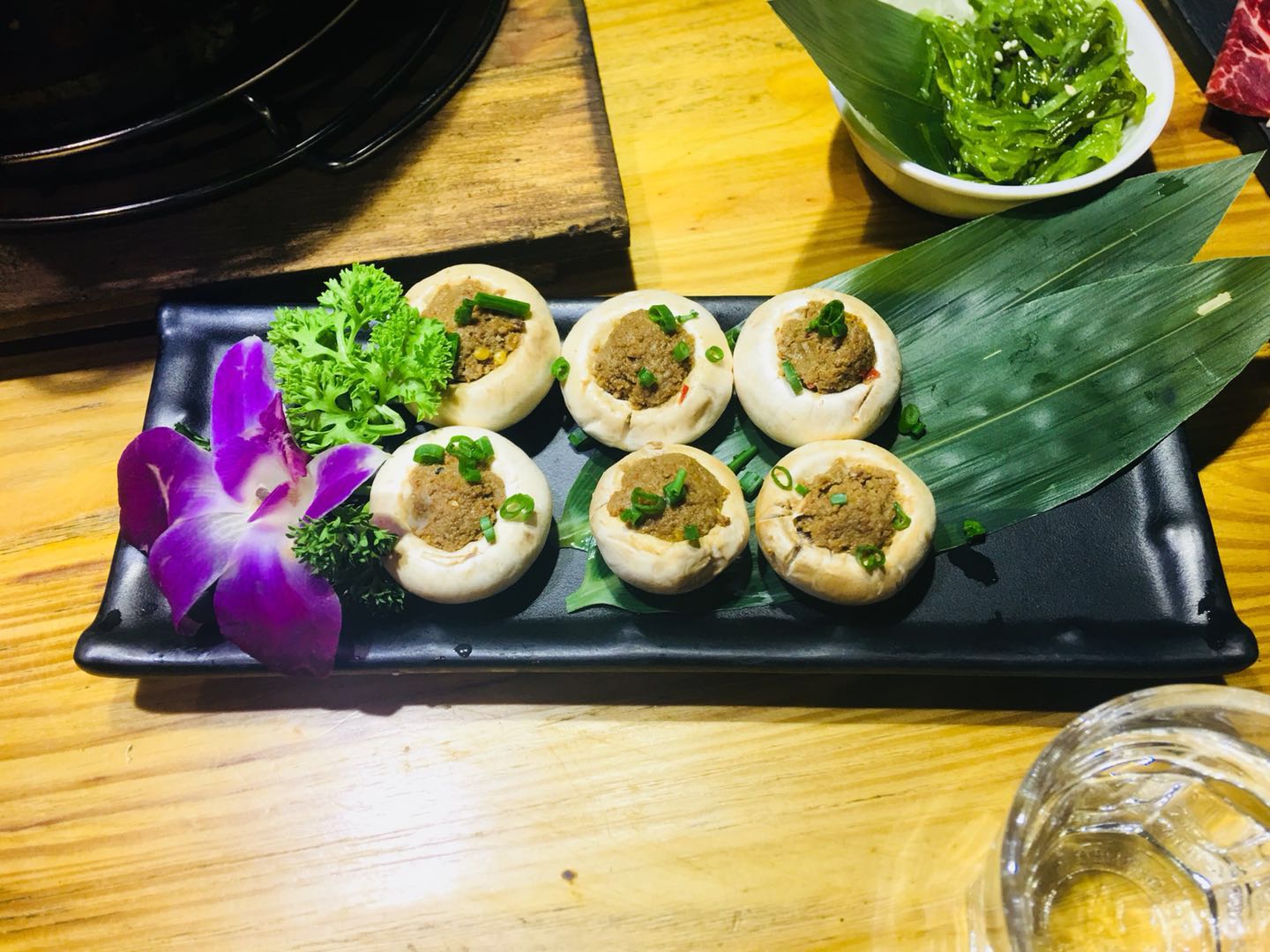 猫猫在路上,猫猫在路上走