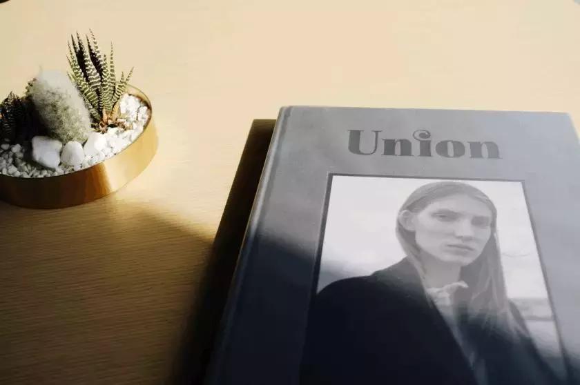 刘若英老公拿下老北京胡同房，却开了家最不赚钱的图书馆