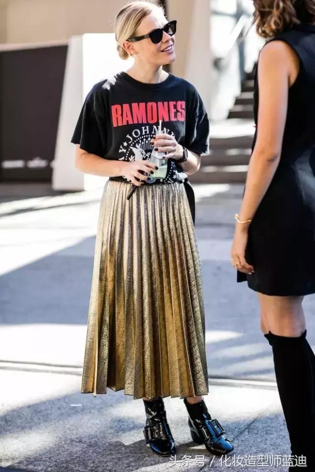 梨形身材穿百褶裙和伞裙哪个显瘦,百褶裙胖mm显瘦遮肉中长款