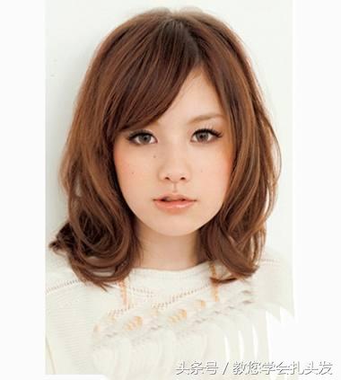 这个季节最流行的发型谁扎谁好看,春季发型扎法简单又好看中短发