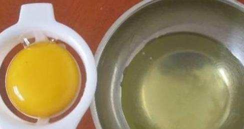 隔壁老奶奶养绿萝，都爬到我家来了！她告诉我绿萝要这么养！