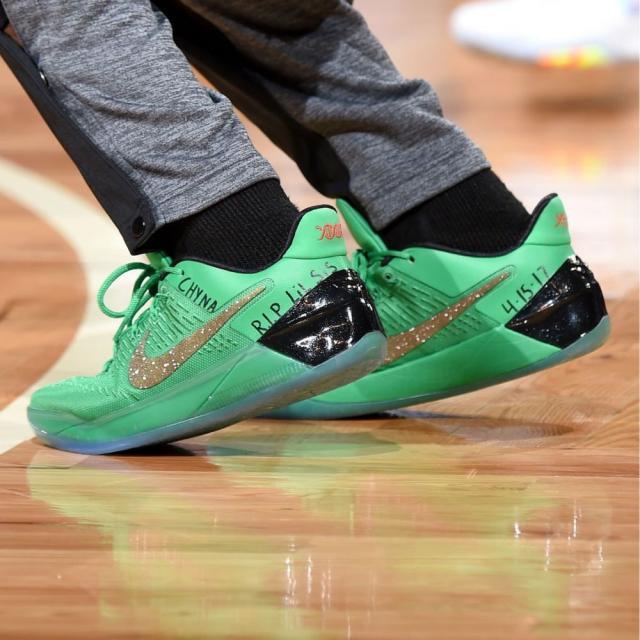 迷信超巨为球鞋开光施法：詹姆斯魔咒最复杂韦少秘密最动人