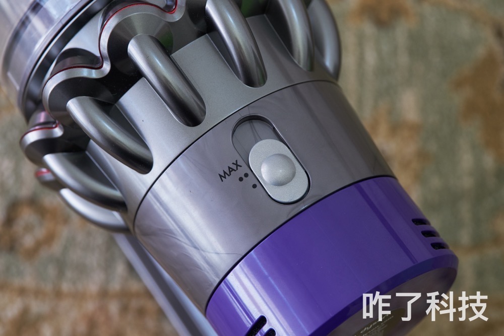 戴森吸尘器v10总质量,戴森吸尘器v10fluffy和v10slim价格