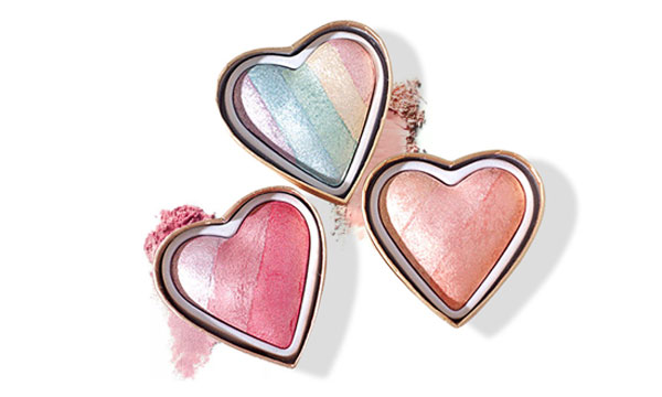 泰国什么彩妆好用又便宜,泰国旅游必买好物