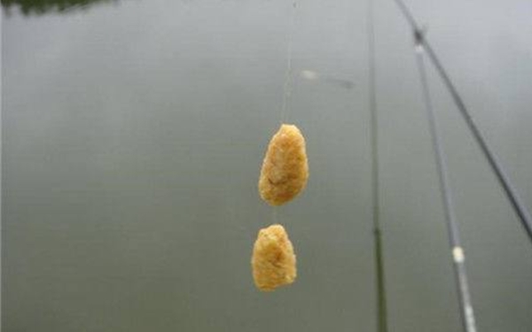 为什么鲤鱼一直跳也钓不上来,鲤鱼只吃窝料不吃钩的原因