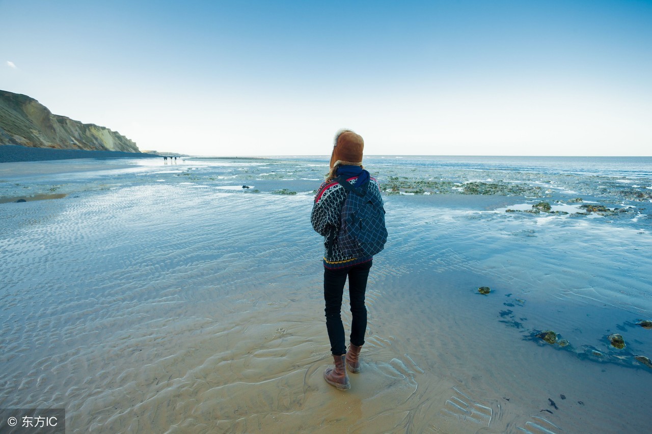 小我十岁的老婆让我陪她做疯狂的事,在我看来简直是疯了,该做吗