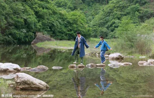 周冬雨没文化,为什么周冬雨越来越招人喜欢