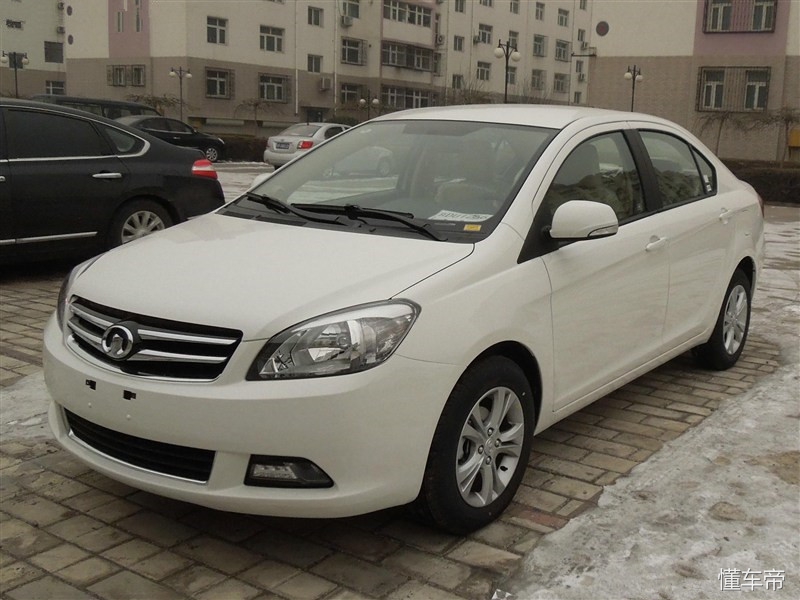 长城汽车哪款车口碑好,长城第一款汽车是哪一年