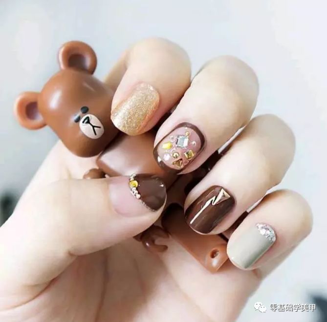 甲面过宽不贴甲片怎么美甲,甲面小的人适合什么形状的美甲