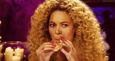 盘点面包｜给仇人一块这样的面包，你猜会发生什么？