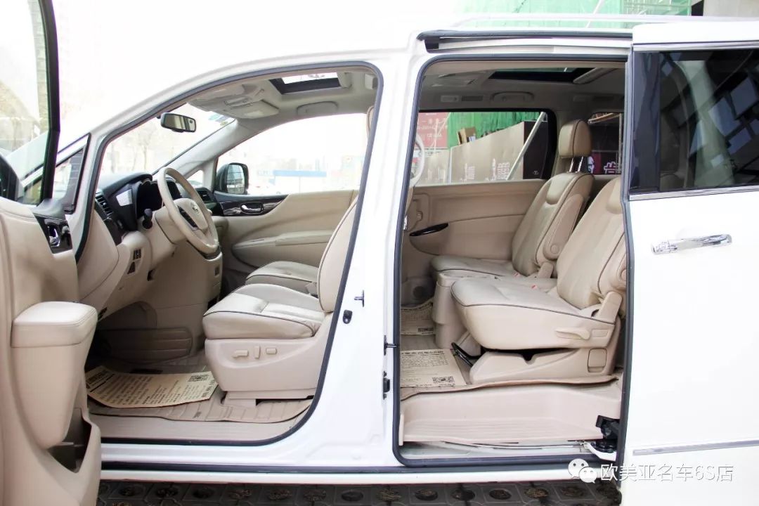 尼桑7座保姆车贵士,保姆商务车10万元明星专用