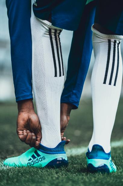 梅西上脚最新球鞋,梅西世界杯穿的鞋