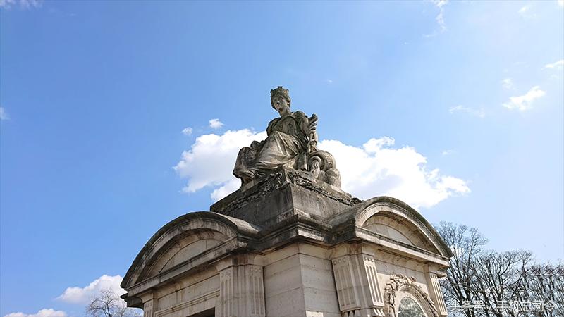 索尼微单5000与三星nx1000 (索尼5000万像素和三星5000万像素)