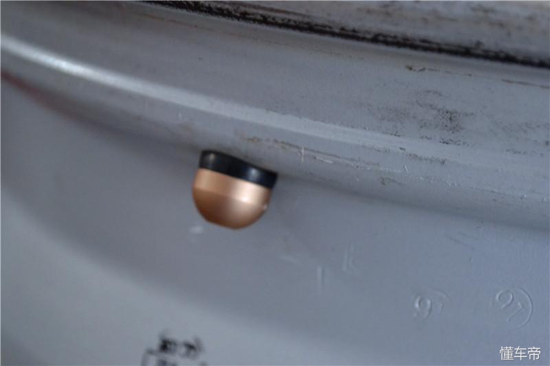 不同品牌轮胎高速胎噪对比,胎噪大的车用什么轮胎好