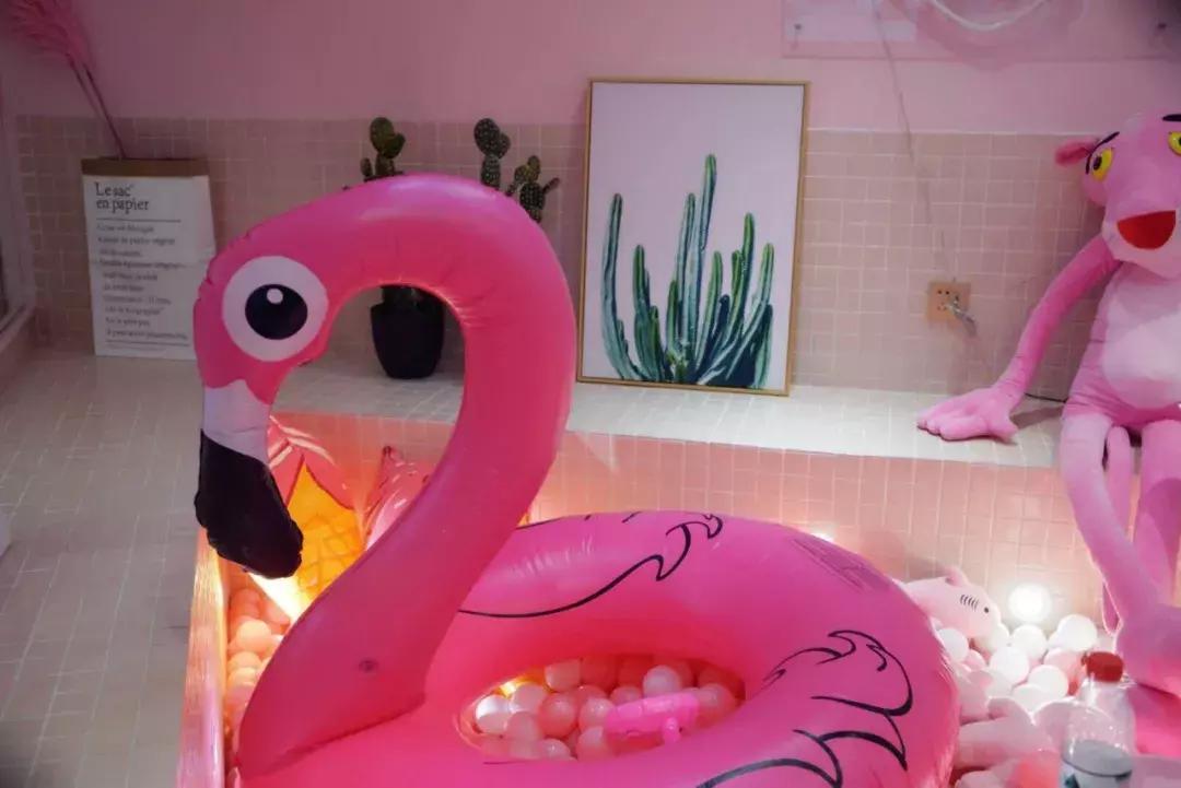 听说大理古城开了一家ins风粉红茶店,颜值逆天！