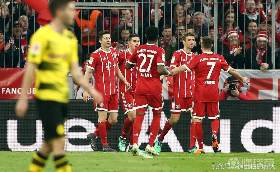 德甲拜仁1-3遭逆转,德甲收官战莱万破进球纪录