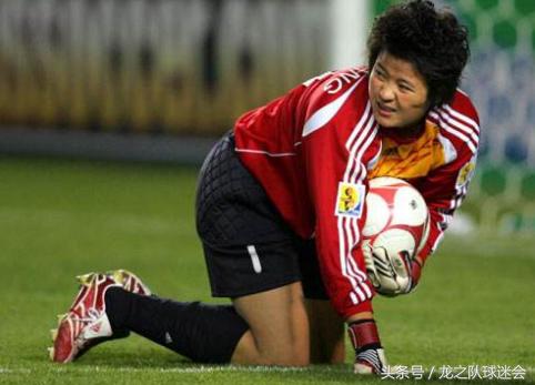 女足亚洲杯中国夺冠铿锵玫瑰,中国女足亚洲杯夺冠铿锵玫瑰