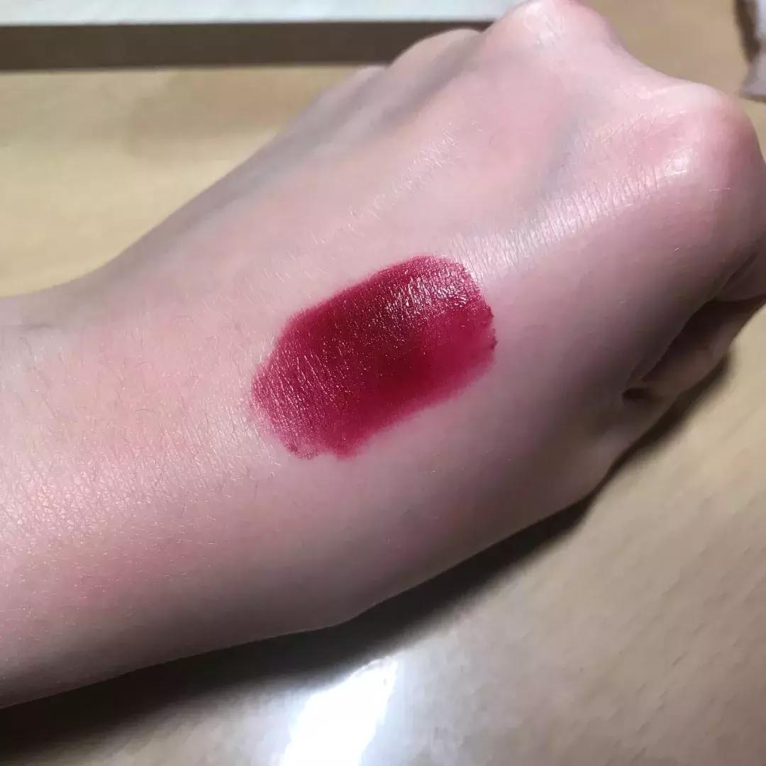 黄皮适合的奶杏色口红推荐,小蛮腰口红色号推荐黄皮