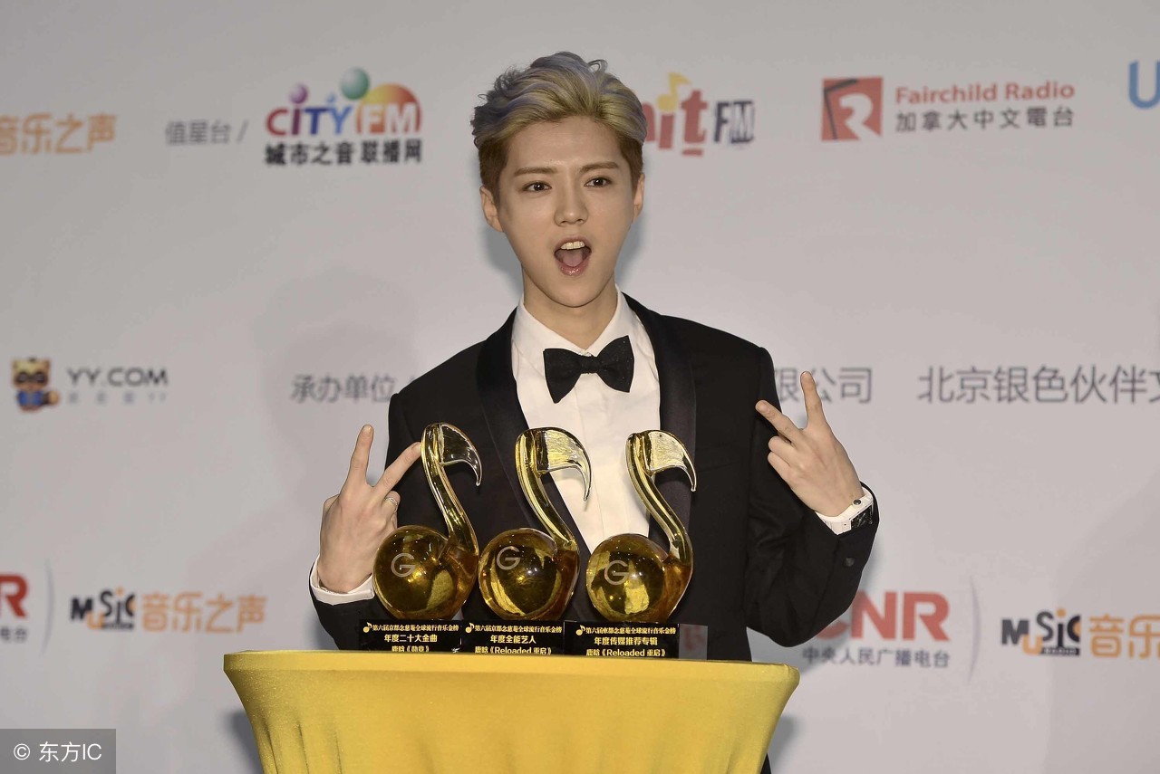 鹿晗父亲是什么民族,鹿晗父亲个人简介