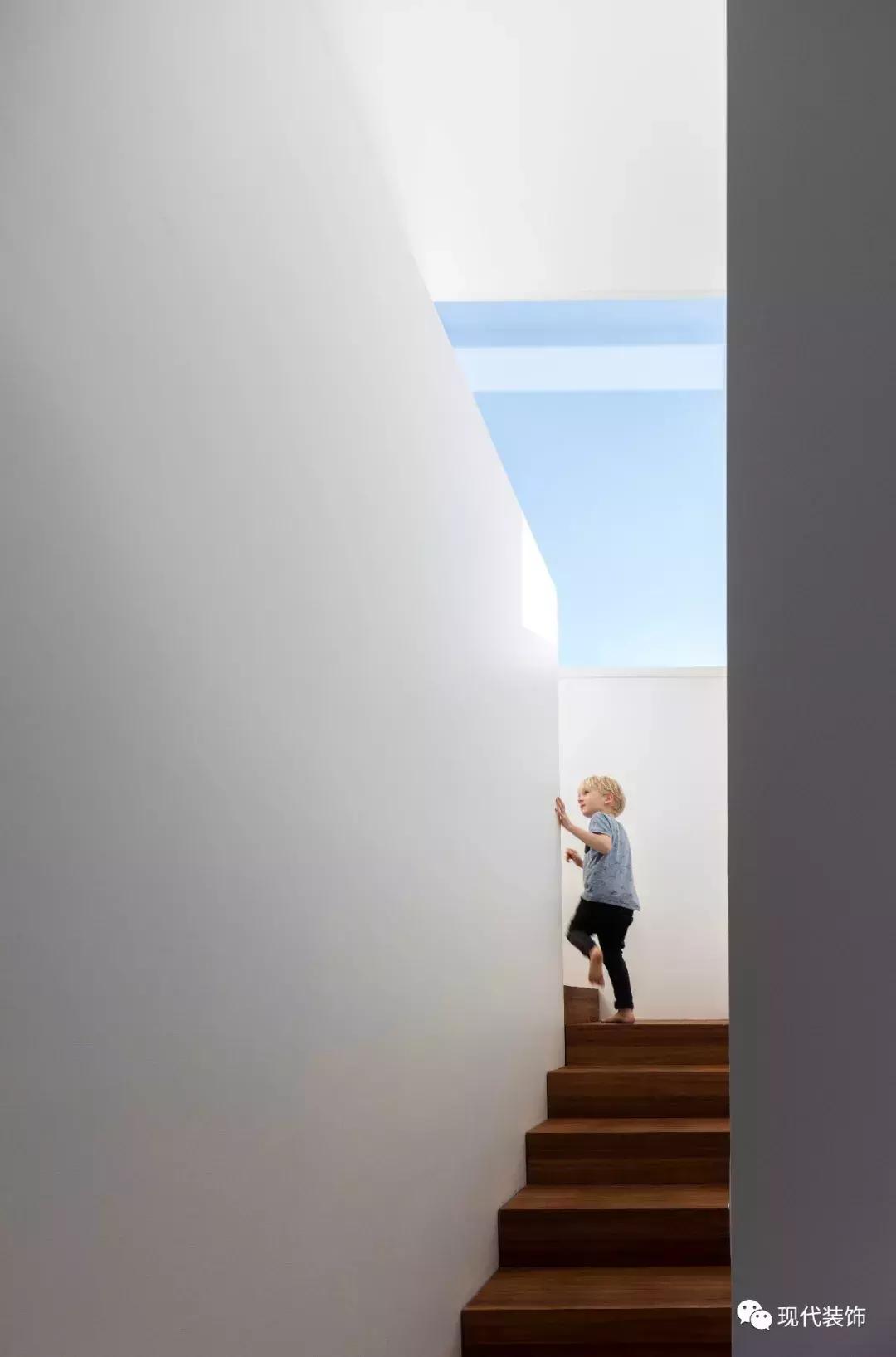 看得见风景的房间电影,看得见风景的房间主题