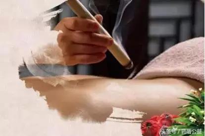 艾灸过程中究竟该如何选用灸材,艾灸新手灸具怎么选好用