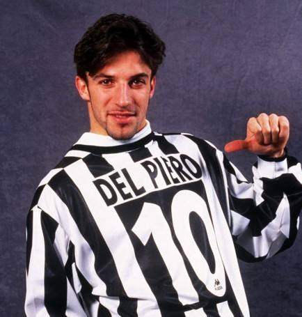 閭ｄ簺骞磋拷杩囩殑瓒崇悆,瓒崇悆灏忓皢鏌崡