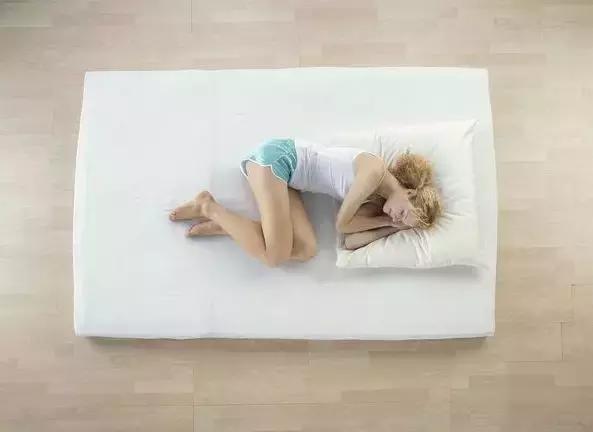 睡觉容易做噩梦醒来很疲惫,睡觉总是做噩梦怎么改善