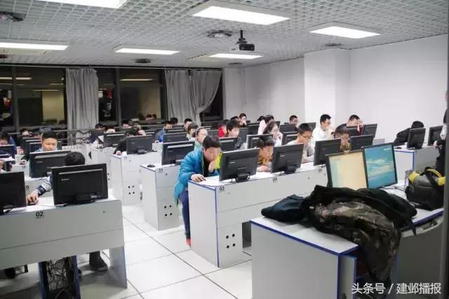 河西金中校草,金中河西考上西安交大少年班