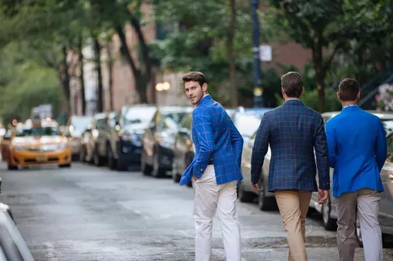 保时捷让人着迷,西装革履保时捷