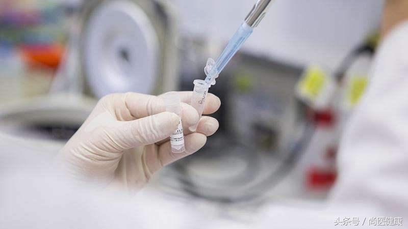 化疗的副作用会胸闷吗,化疗后掉头发说明化疗效果怎样