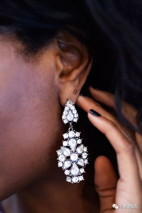 显白又高级的耳环,今年最流行的耳环饰品
