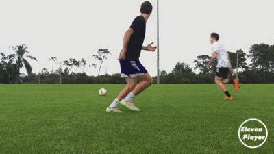 足球各部位停球基本功,足球三种停球技巧教案