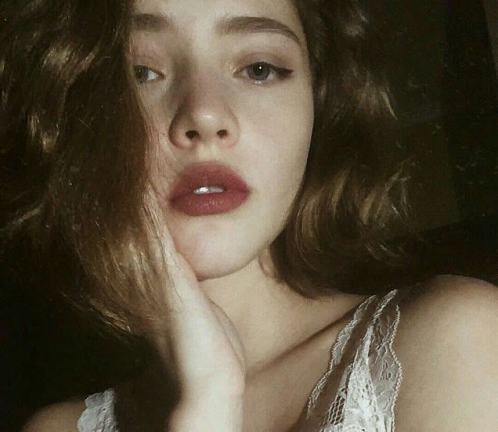 俄罗斯的女人为什么那么好看,俄罗斯的女人很好看英语怎么说