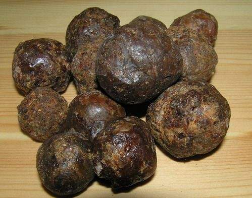 蜂胶蜂王浆功效区别,蜂胶和蜂王浆补雌激素吗