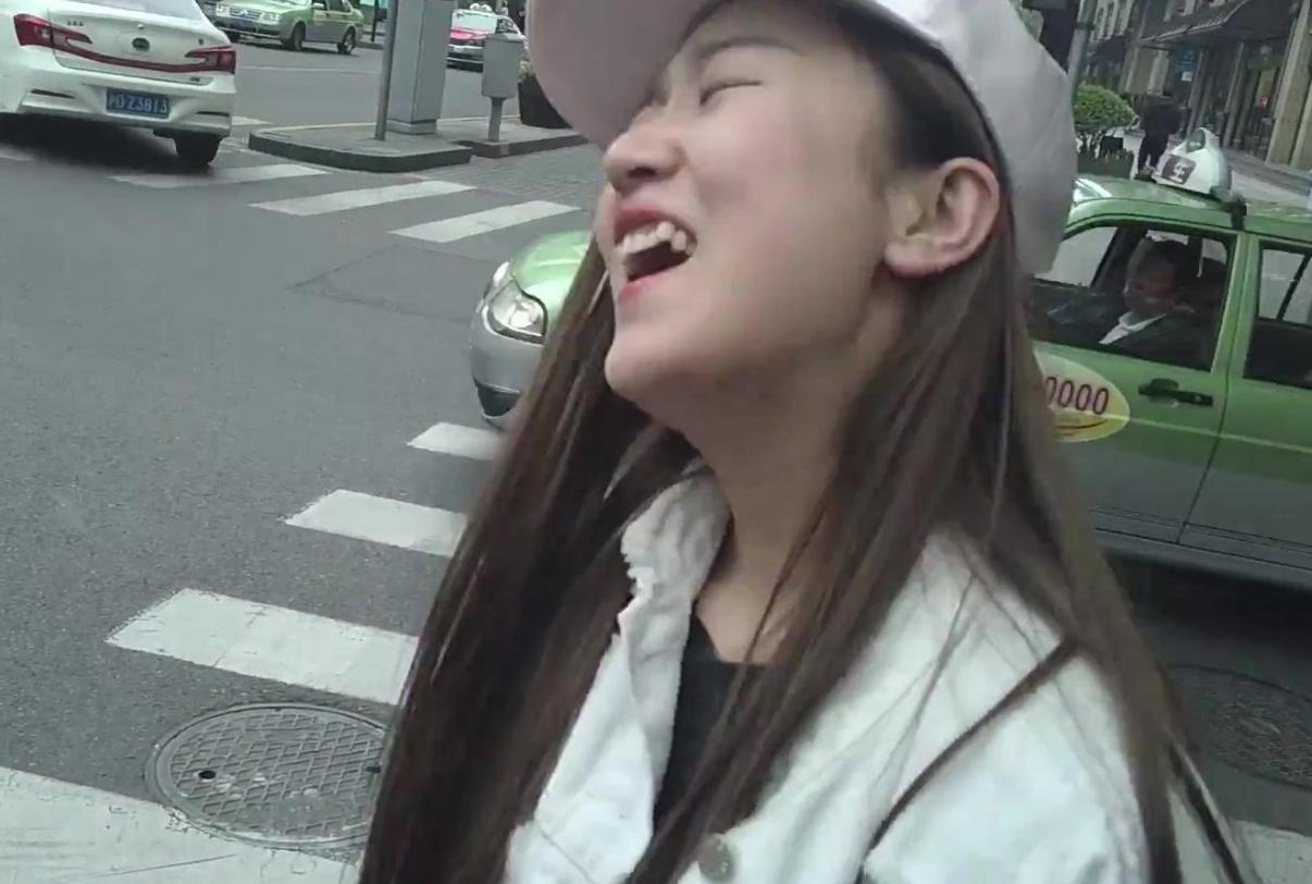 10个搭讪女生的核心套路，缺一不可