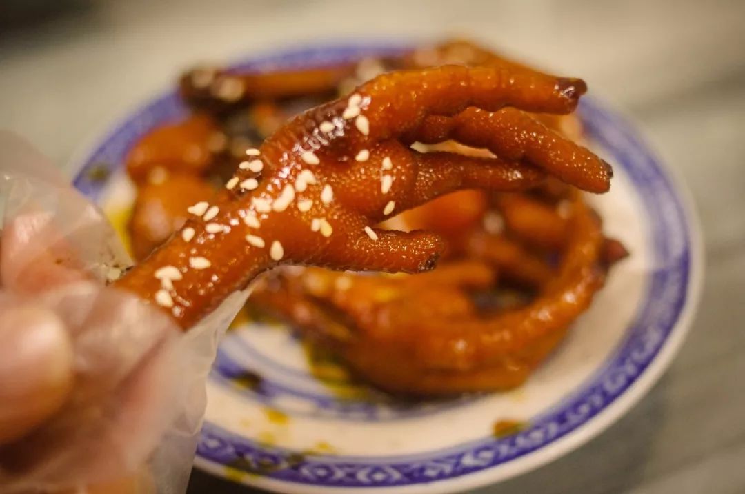 狂舔手指ING！南京这6家鸡爪店，你最爱哪一家？
