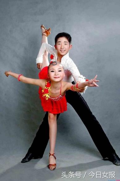 跳拉丁舞是不是会早熟,跳拉丁舞会早熟吗