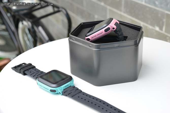 超强防水+八重定位小天才电话手表Z2评测