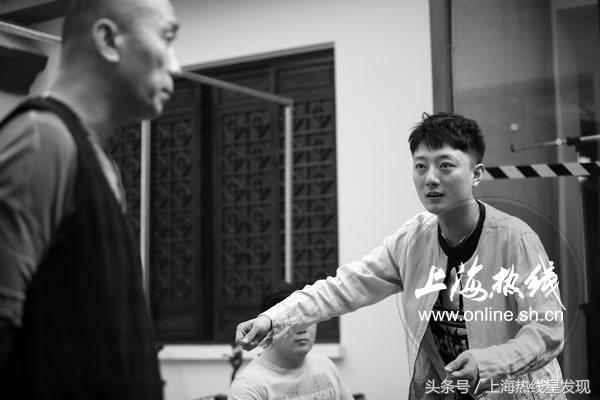 方旭老舍笔下众生百态,老舍理想与现实